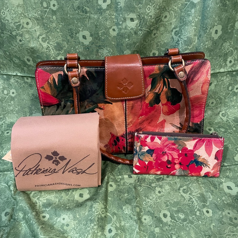 Patricia Nash Rienzo handbag and Nazari wallet in Sping Multi.